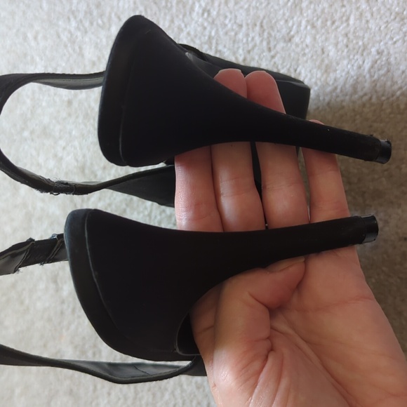 Kelly & Katie Black Satin Peep-Toe Slingback Heels, Sz 8 - Picture 7 of 9
